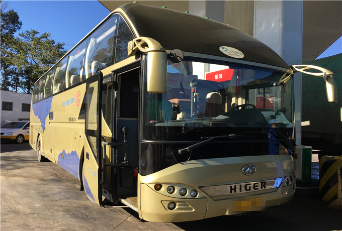 济南42座旅游车